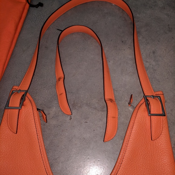Hermes Orange Clemence Leather Massai Shoulder Bag - Picture 3 of 8